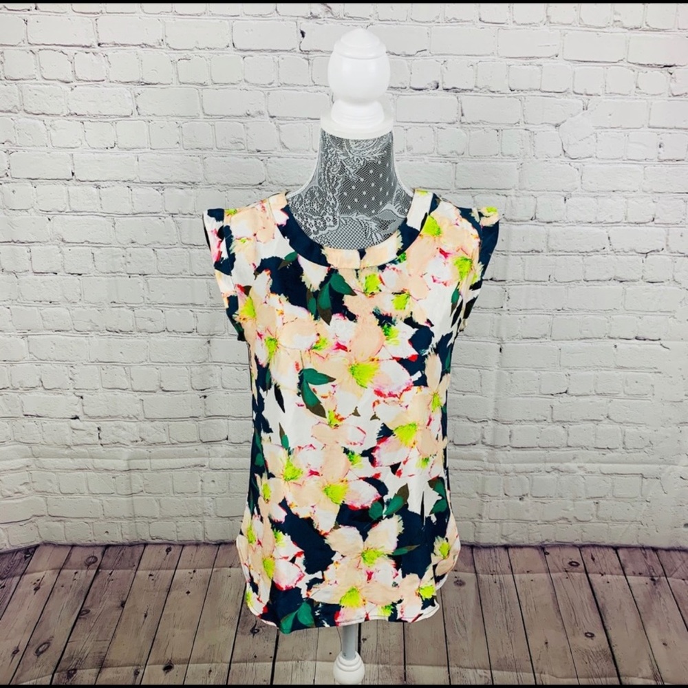 J Crew flowered round neck sleeveless blouse SZ 0